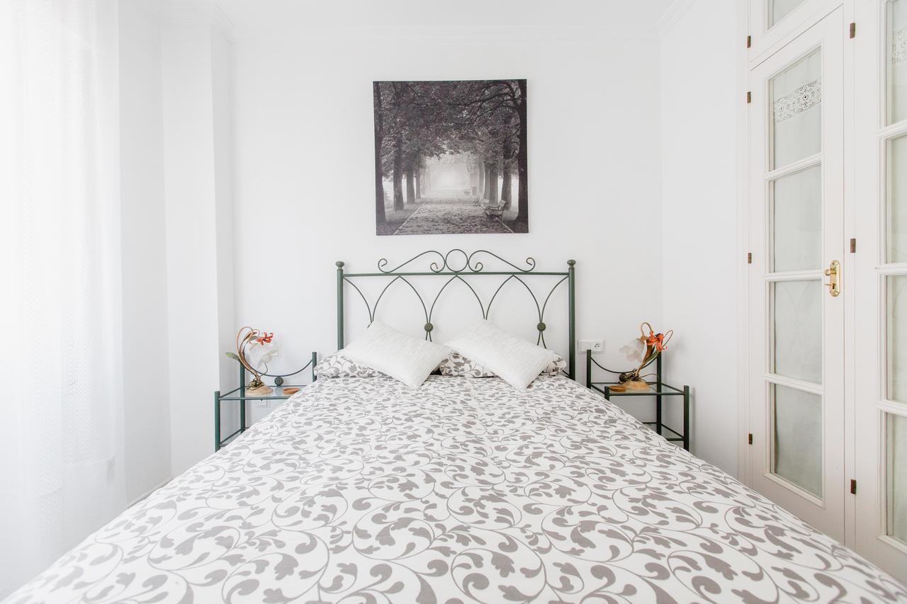 Apartamentos Las Huertas Cádiz Buitenkant foto